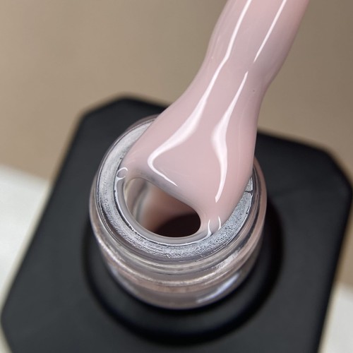 fajber-baby-lips-scaled.jpg